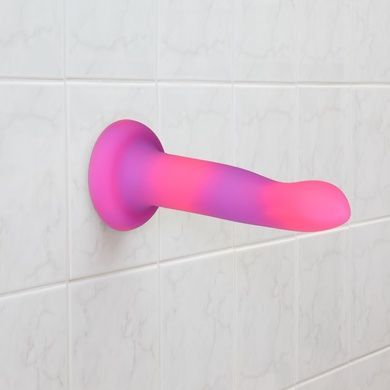 Фалоімітатор, що світиться у темряві, ADDICTION - Rave - 8" Glow in the Dark Dildo - Pink Purple SO6850 фото